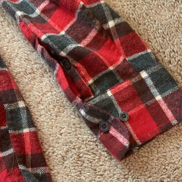 Men’s Red Gray and White Flannel - Picture 7 of 12